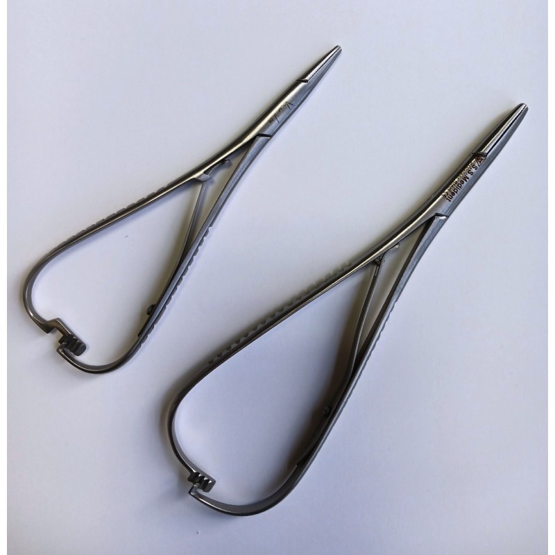 Needle holder Mathieu (Plyco)