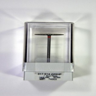 Diamond open-meshed disc for contouring and separating.