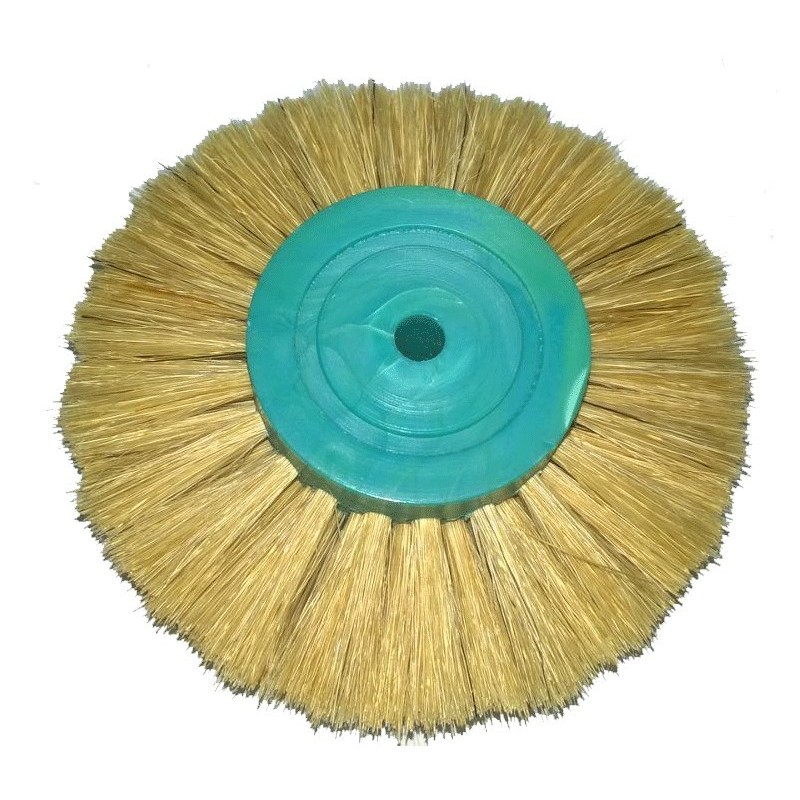 Polishing brush - white hair, plastic core (Chetprom)