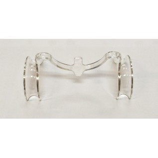 Cheek retractor