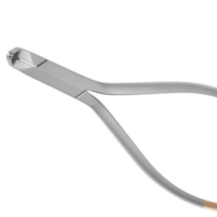 Distal end cutter